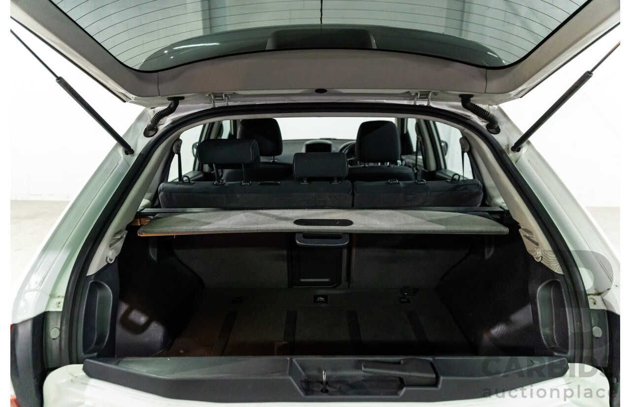 1/2014 Renault Koleos Expression (4x2) H45 Phase III 4d Wagon White Pearl 2.5L