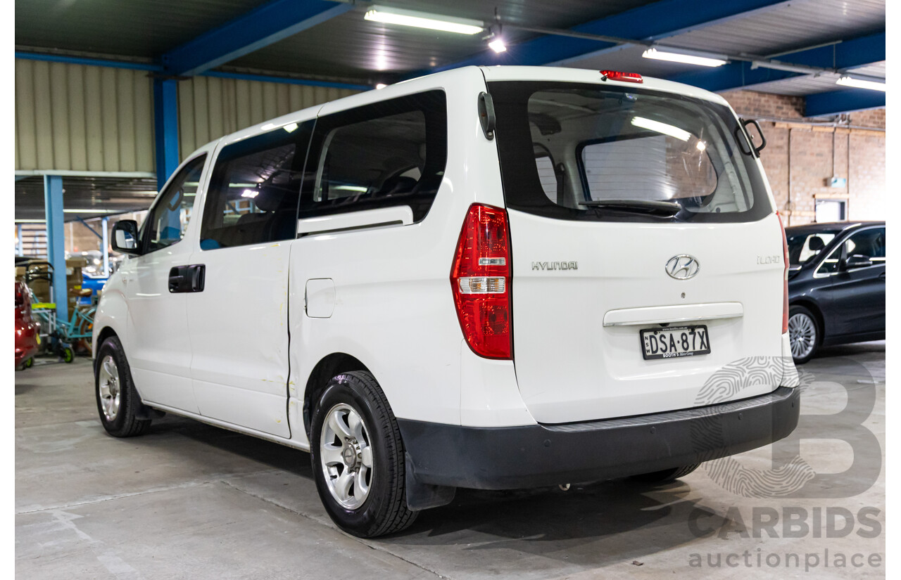 08/2017 Hyundai Iload 3S Liftback (RWD) TQ Series 2 (TQ3) MY18 4d Van Polar White Turbo Diesel 2.5L