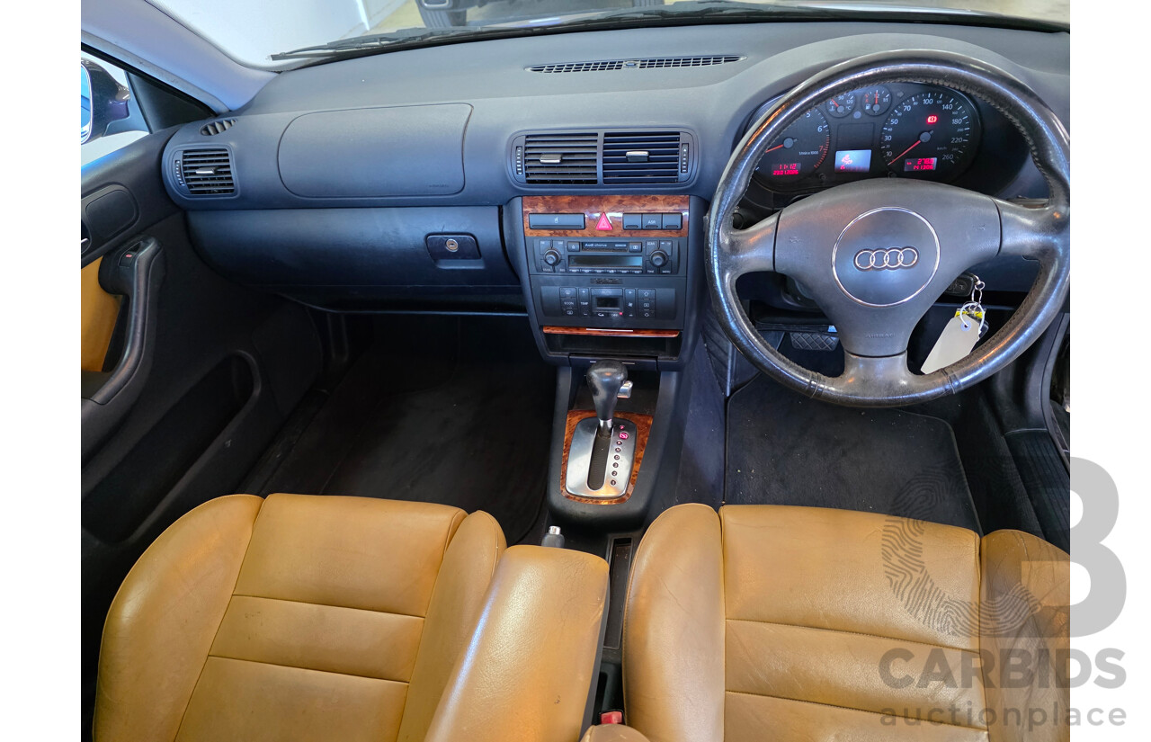 1/2001 Audi A3 1.8  5d Hatchback Gold 1.8L