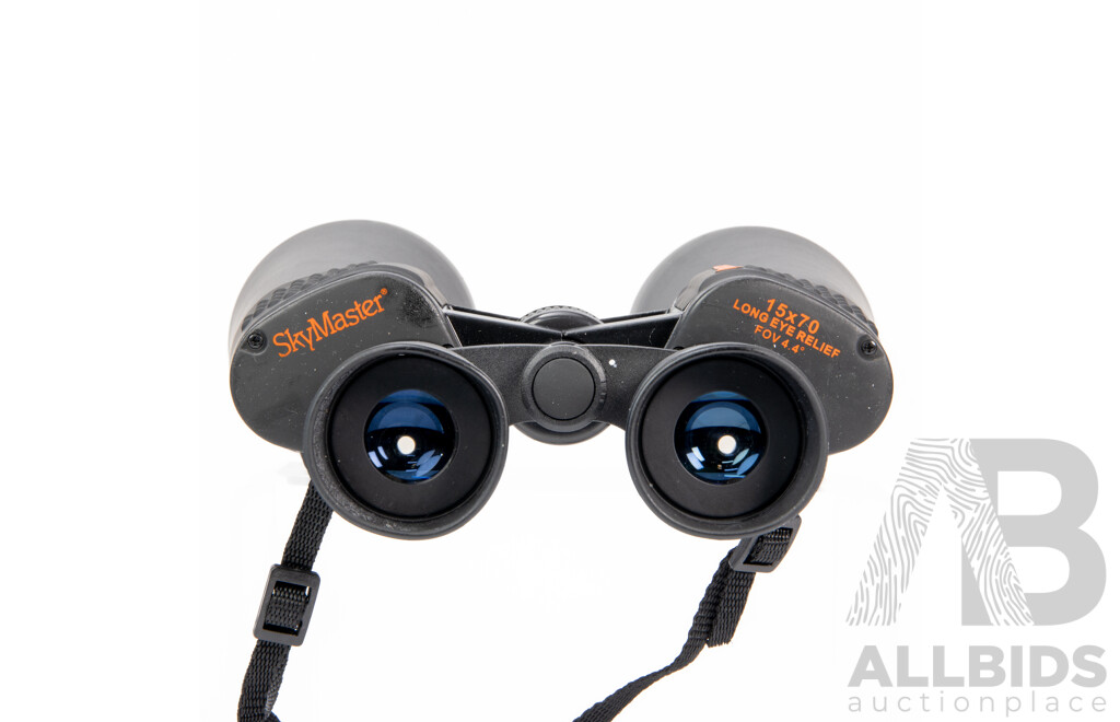 Boxed Pair of Celestron Skymaster 15x70 Binoculars