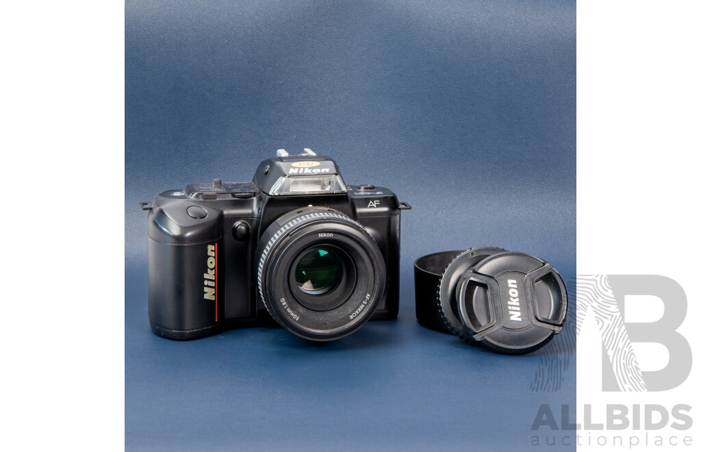 Nikon F-401 35mm SLR Camera with AF-S NIKKOR 50mm F/1.8G Lens