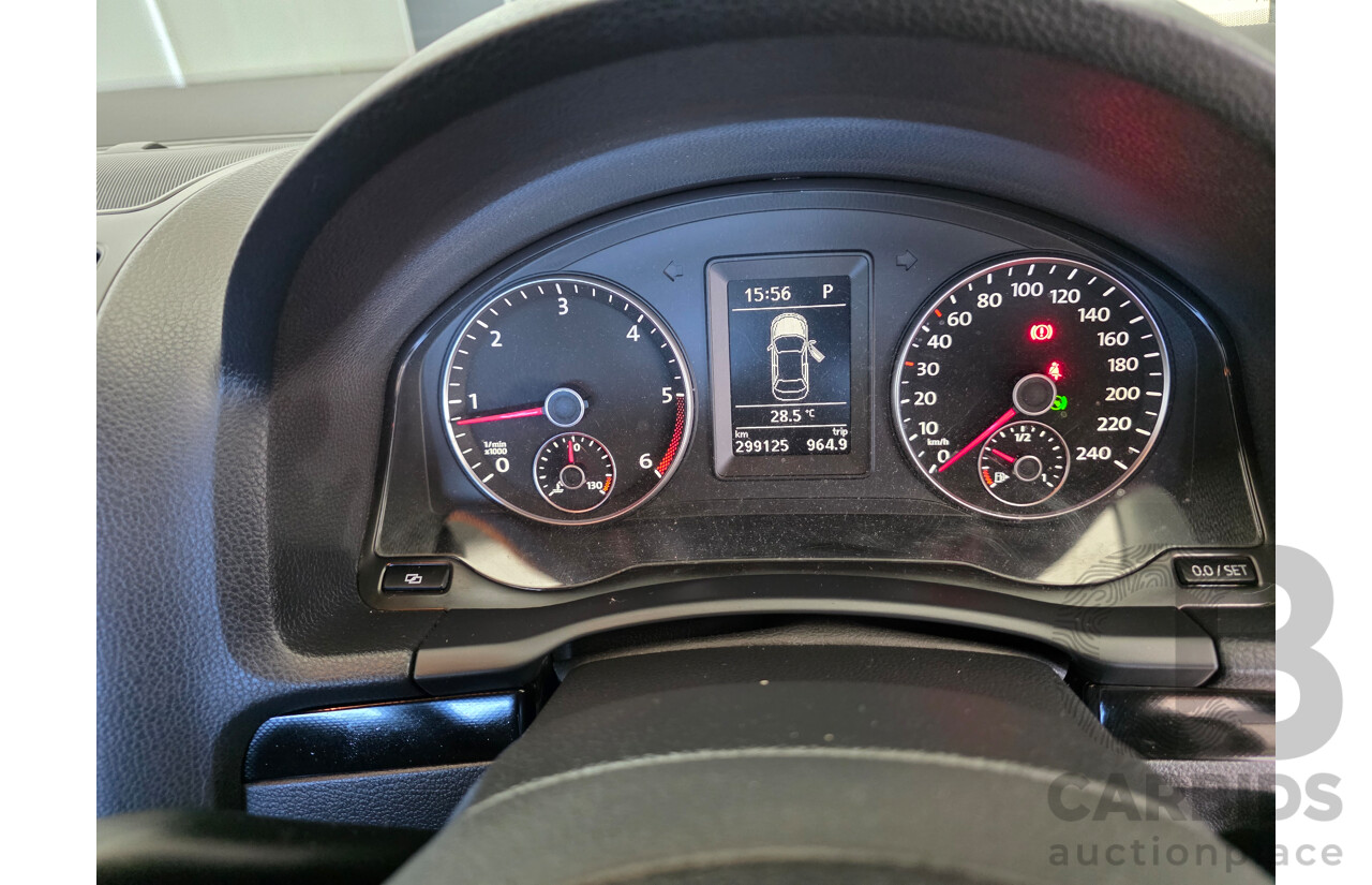 2/2010 Volkswagen Jetta 103 TDI 1KM MY09 4d Sedan White Turbo Diesel  2.0L