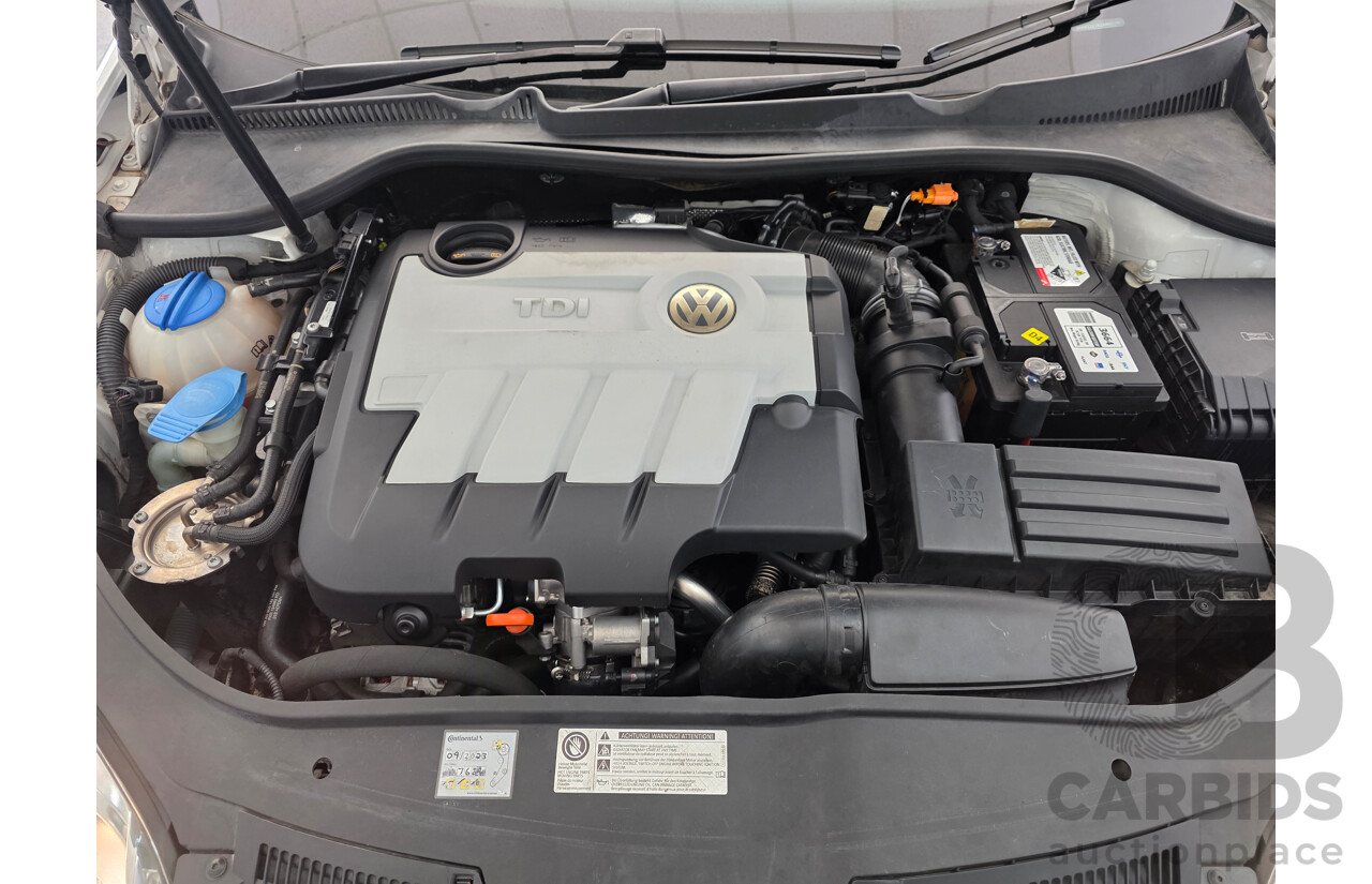 2/2010 Volkswagen Jetta 103 TDI 1KM MY09 4d Sedan White Turbo Diesel  2.0L