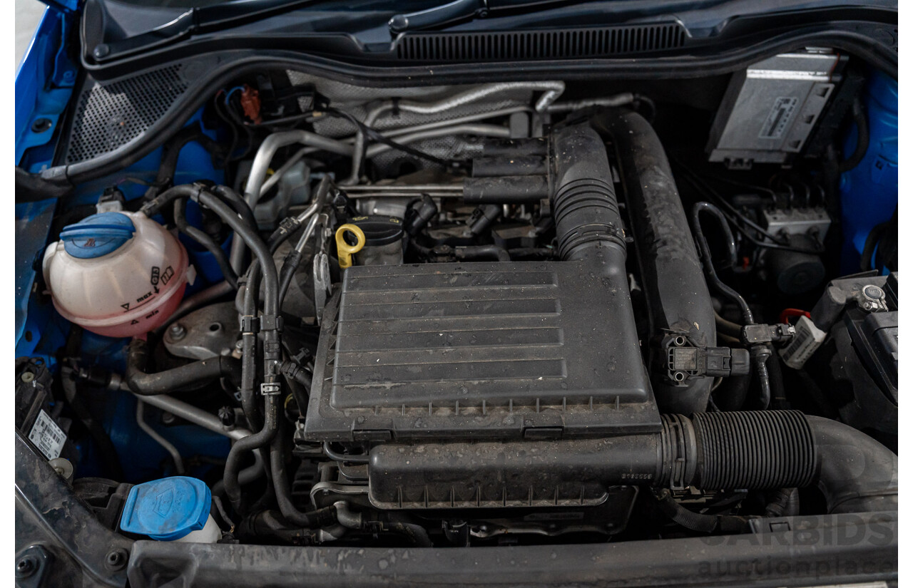 06/2016 Volkswagen Polo 81 TSI Comfortline (FWD) 6R MY16 5d Hatchback Cornflower Blue Turbo 1.2L