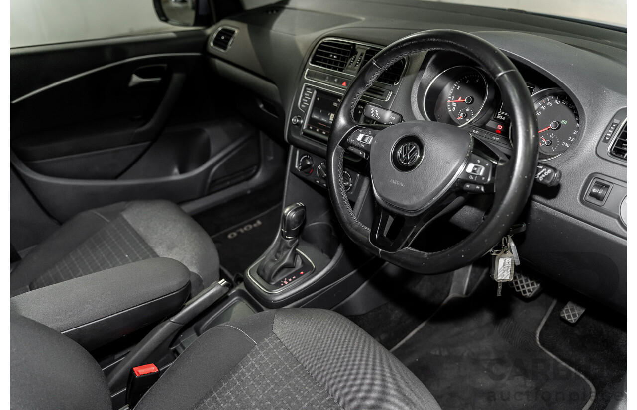 06/2016 Volkswagen Polo 81 TSI Comfortline (FWD) 6R MY16 5d Hatchback Cornflower Blue Turbo 1.2L