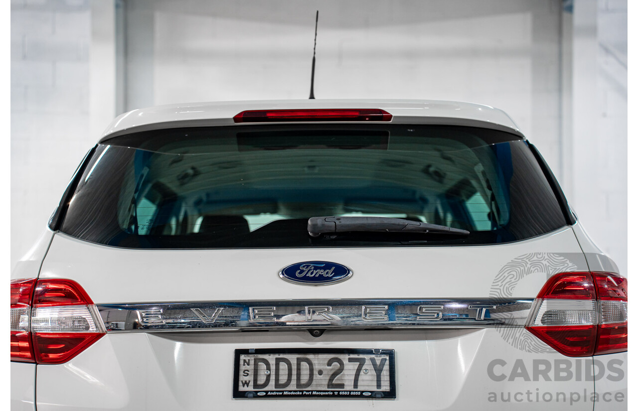 03/2016 Ford Everest Trend (AWD) UA 4d Wagon Cool White Turbo Diesel 3.2L