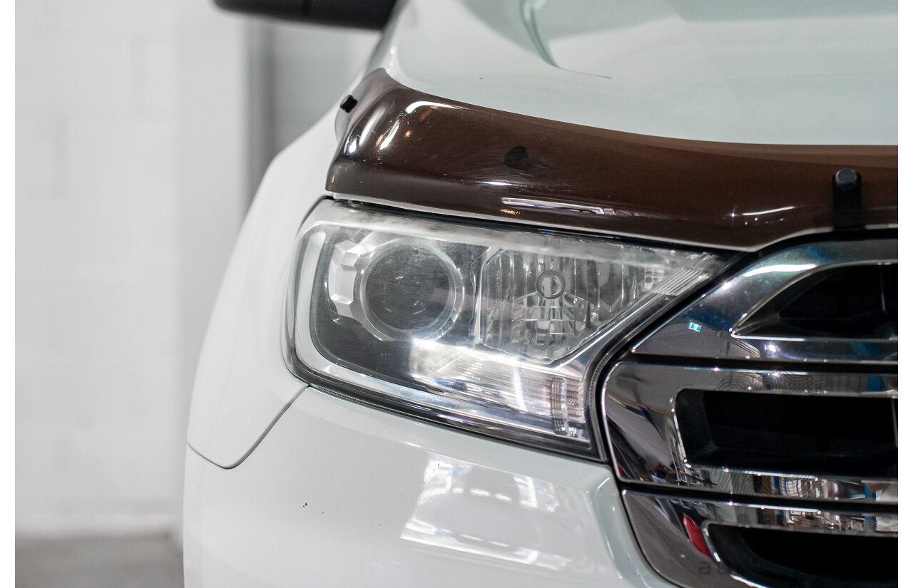 03/2016 Ford Everest Trend (AWD) UA 4d Wagon Cool White Turbo Diesel 3.2L