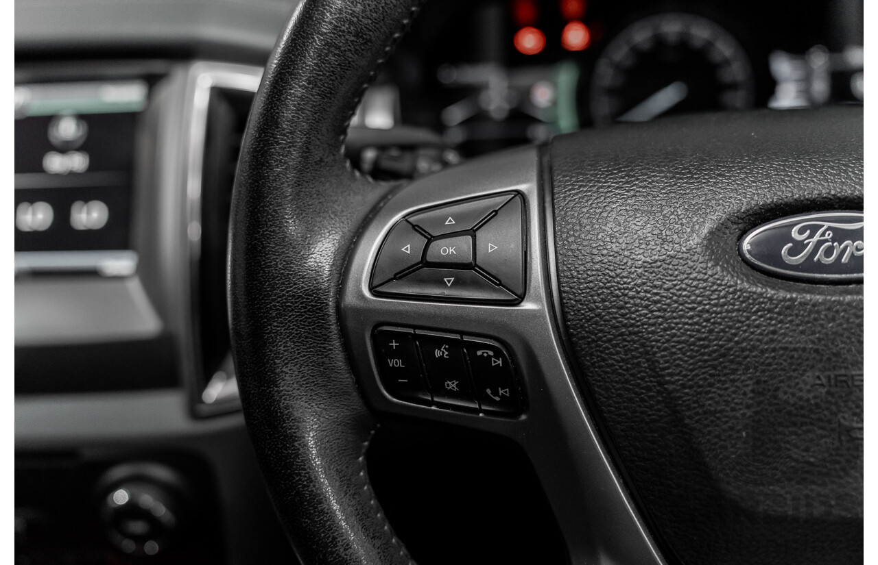 03/2016 Ford Everest Trend (AWD) UA 4d Wagon Cool White Turbo Diesel 3.2L