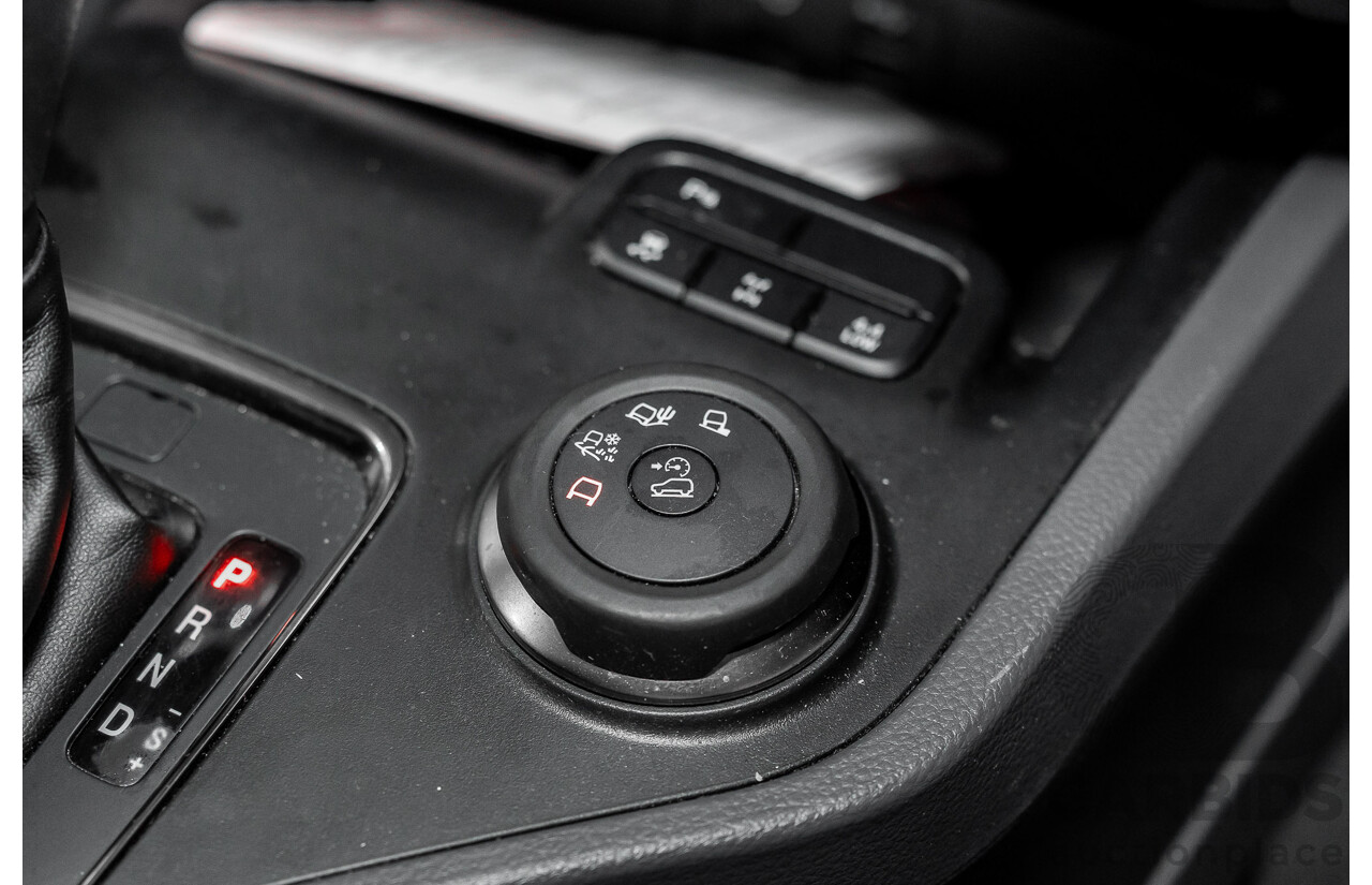 03/2016 Ford Everest Trend (AWD) UA 4d Wagon Cool White Turbo Diesel 3.2L