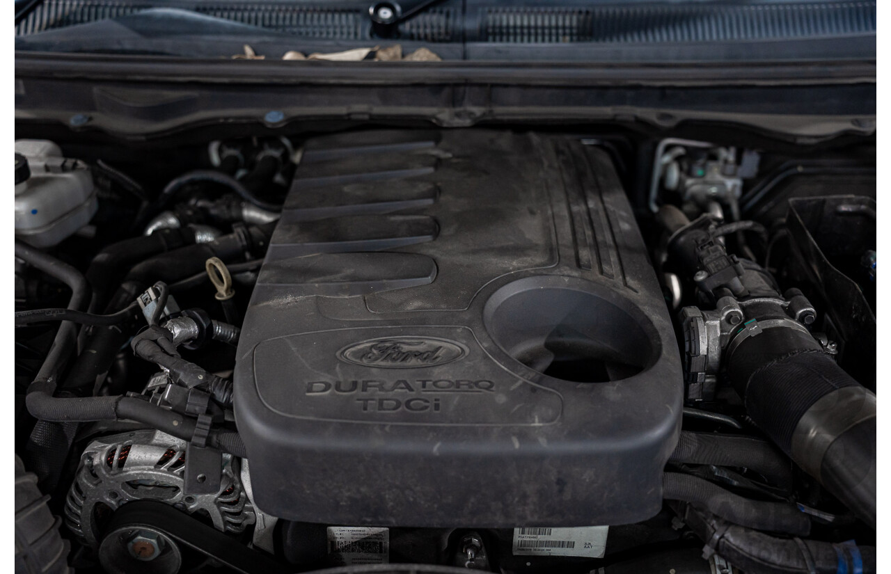 03/2016 Ford Everest Trend (AWD) UA 4d Wagon Cool White Turbo Diesel 3.2L