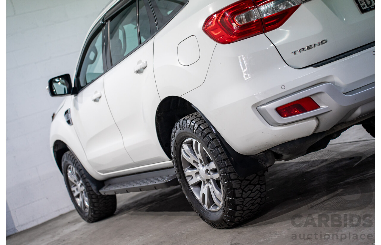 03/2016 Ford Everest Trend (AWD) UA 4d Wagon Cool White Turbo Diesel 3.2L