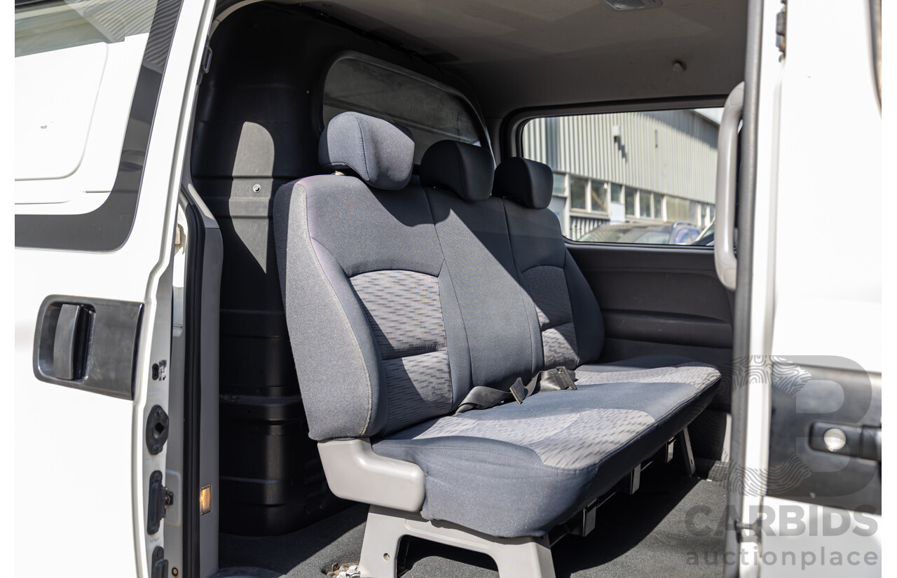 6/2011 Hyundai iLoad Crew (RWD) TQ MY11 4d Van Creamy White Turbo Diesel 2.5L