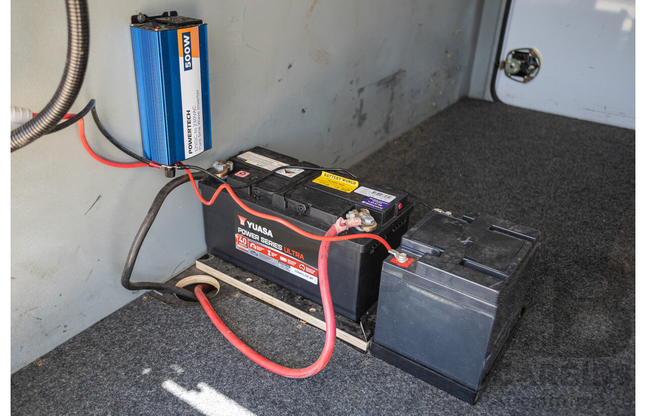 3/2011 Mercedes-Benz Sprinter Light Truck MY11 Turbo Arctic White Turbo Diesel 3.0L