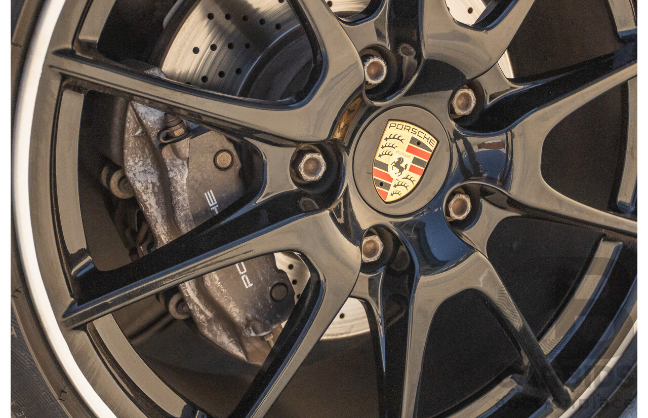 7/2011 Porsche Cayman 987 MY11 2D Coupe Carrara White 2.9L