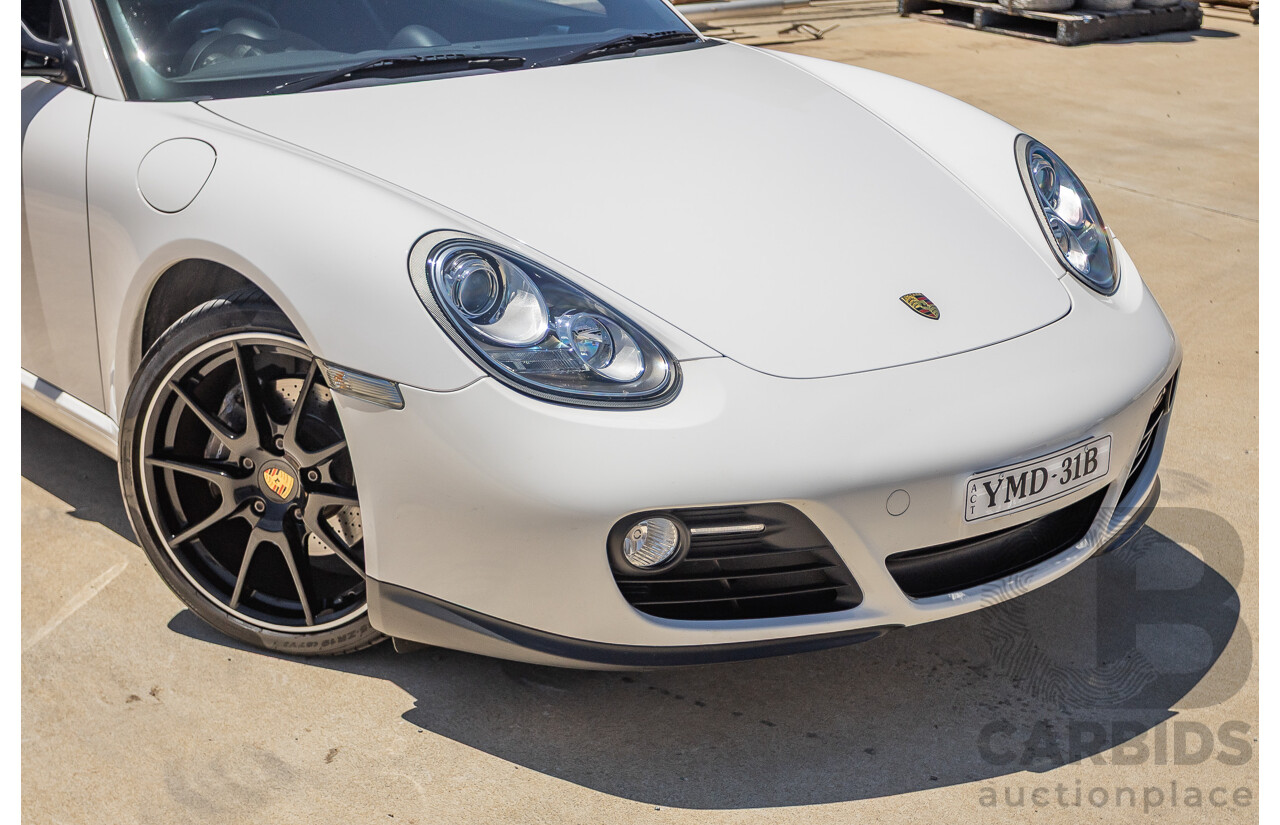 7/2011 Porsche Cayman 987 MY11 2D Coupe Carrara White 2.9L