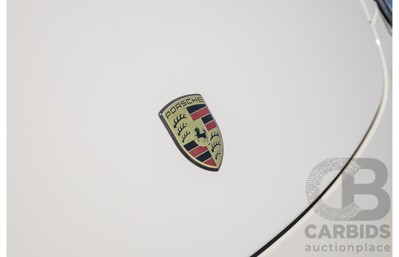 7/2011 Porsche Cayman 987 MY11 2D Coupe Carrara White 2.9L