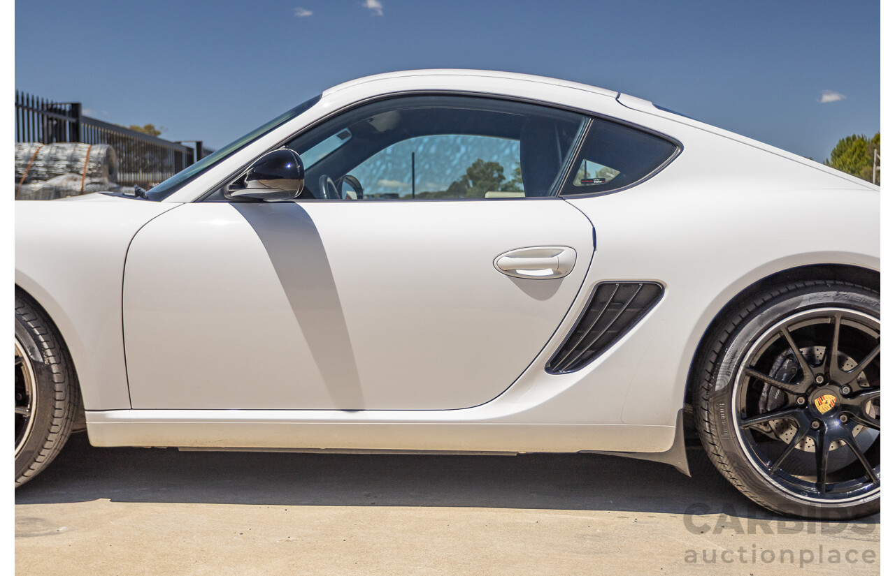 7/2011 Porsche Cayman 987 MY11 2D Coupe Carrara White 2.9L