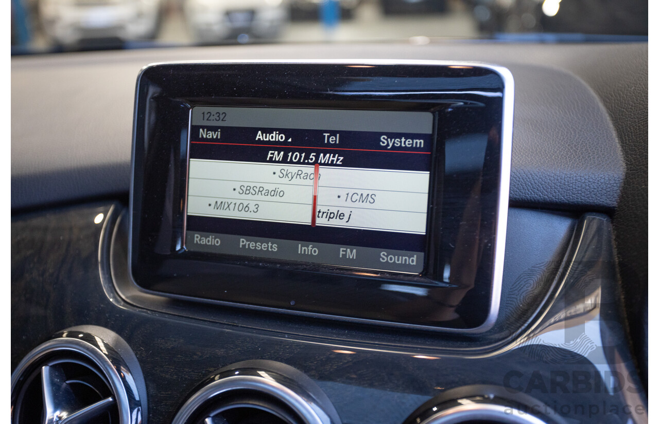 4/2014 Mercedes-Benz B250 246 MY14 5D Hatchback Mountain Grey Metallic Turbo 2.0L