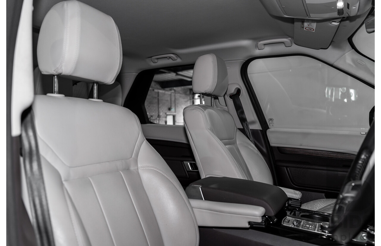 12/2017 Land Rover Discovery TD6 HSE (4WD) MY17 4d Wagon Firenze Red Metallic Turbo Diesel V6 3.0L