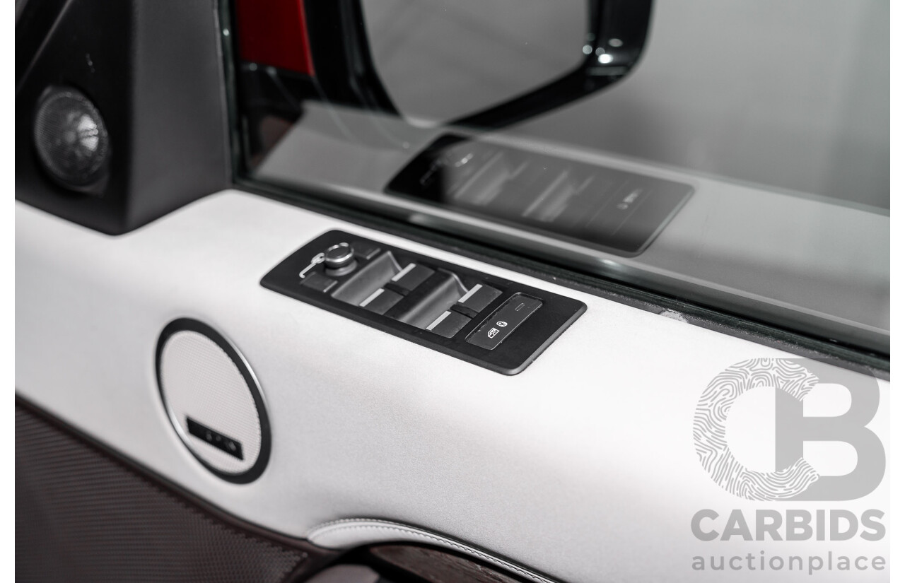 12/2017 Land Rover Discovery TD6 HSE (4WD) MY17 4d Wagon Firenze Red Metallic Turbo Diesel V6 3.0L