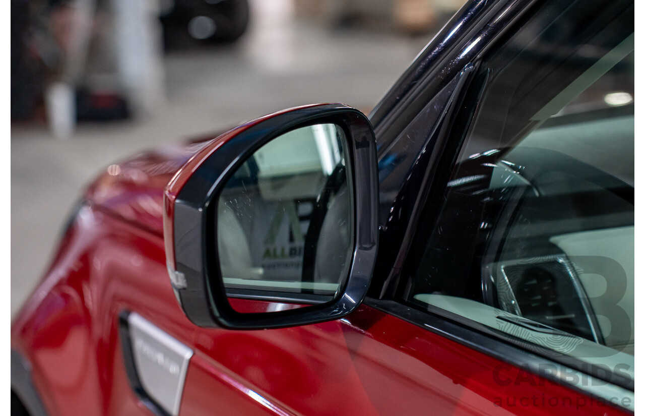 12/2017 Land Rover Discovery TD6 HSE (4WD) MY17 4d Wagon Firenze Red Metallic Turbo Diesel V6 3.0L