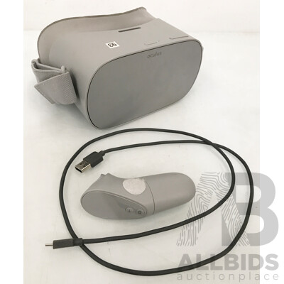 Oculus Go (MH-A32) All-in-One 32GB VR Headset W/ Controller