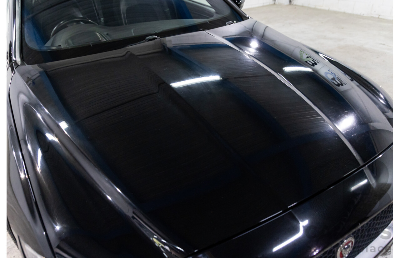 10/2018 Jaguar XF 25t R-Sport (184kW RWD) X260 MY19 4D Sedan Ultimate Black Metallic Turbo 2.0L