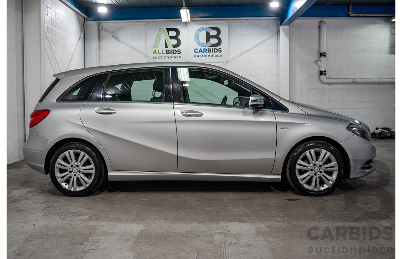 8/2012 Mercedes-Benz B200 CDI BE 246 MY13 5d Hatchback Polar Silver Metallic Turbo Diesel 1.8L