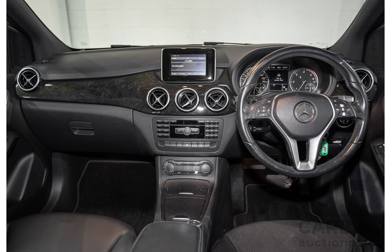 8/2012 Mercedes-Benz B200 CDI BE 246 MY13 5d Hatchback Polar Silver Metallic Turbo Diesel 1.8L