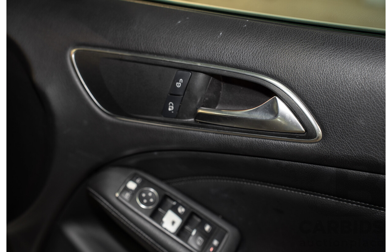 8/2012 Mercedes-Benz B200 CDI BE 246 MY13 5d Hatchback Polar Silver Metallic Turbo Diesel 1.8L