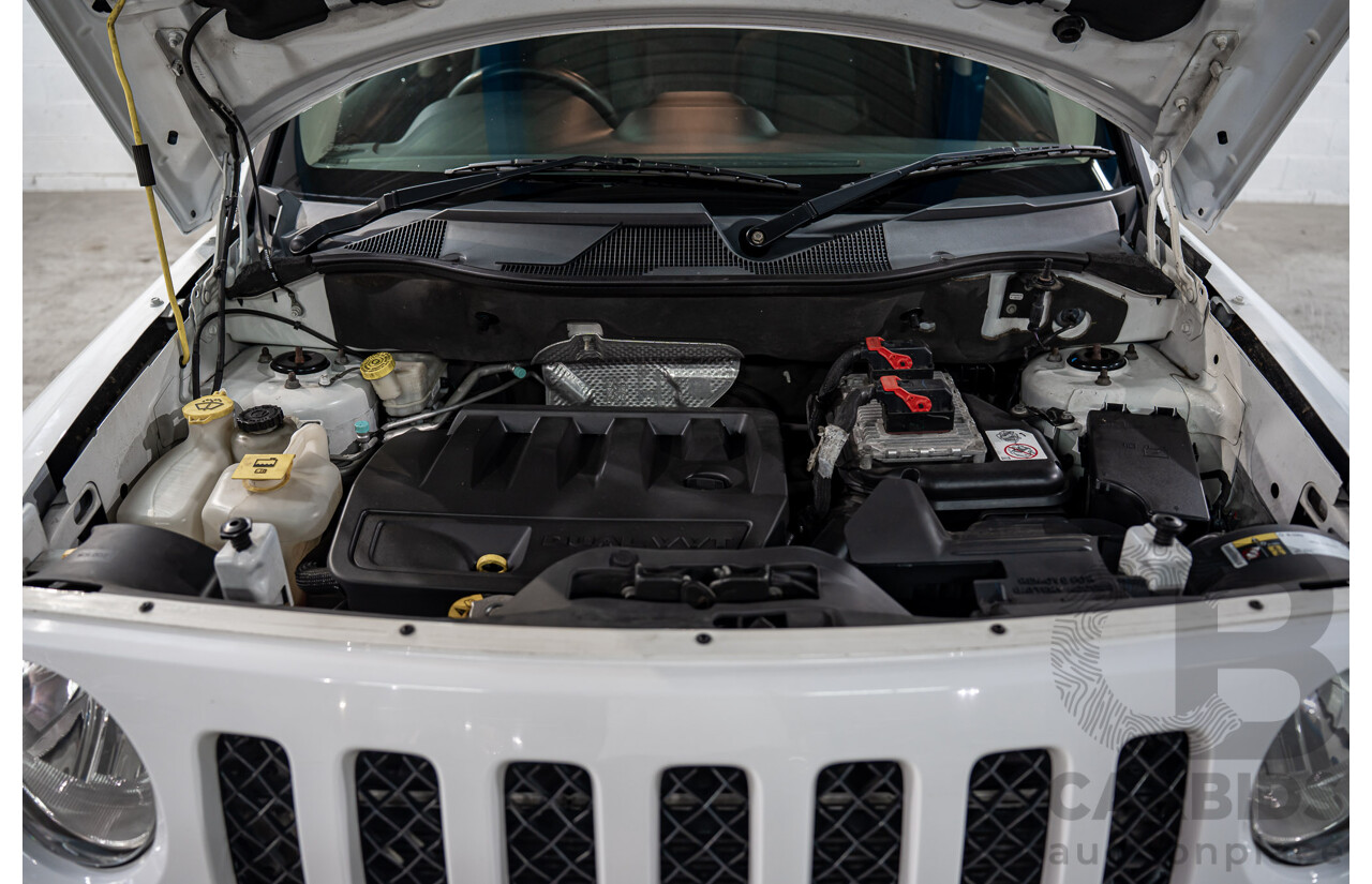 03/2016 Jeep Patriot SPORT (RWD) MK MY16 4D Wagon Bright White 2.0L