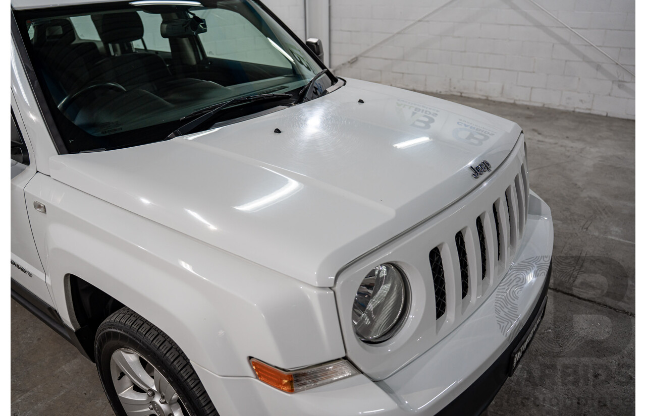 03/2016 Jeep Patriot SPORT (RWD) MK MY16 4D Wagon Bright White 2.0L