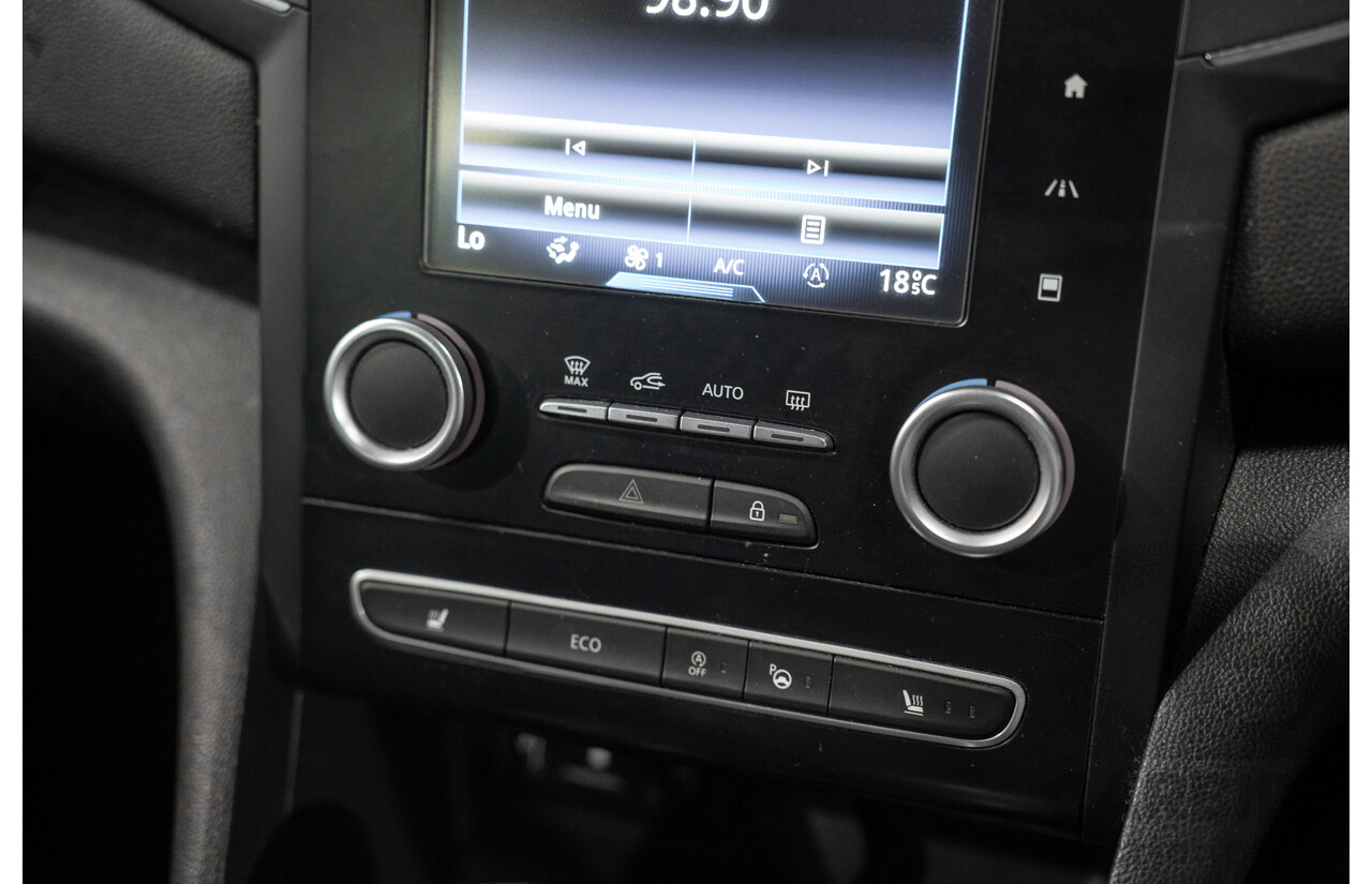 08/2018 Renault Megane GT-Line (FWD) XFB-BFB 5d Hatchback Blue Berlin Metallic Turbo 1.2L