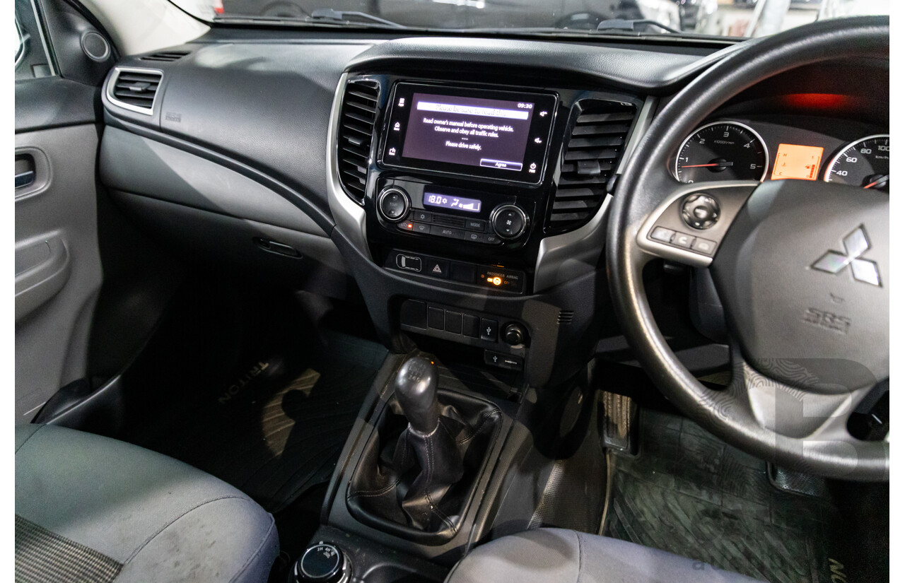 04/2018 Mitsubishi Triton GLX Plus (4x4) MQ MY18 Dual Cab Utility Solid White Turbo Diesel 2.4L