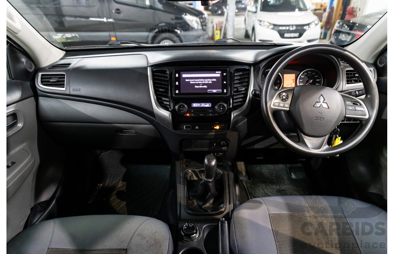 04/2018 Mitsubishi Triton GLX Plus (4x4) MQ MY18 Dual Cab Utility Solid White Turbo Diesel 2.4L