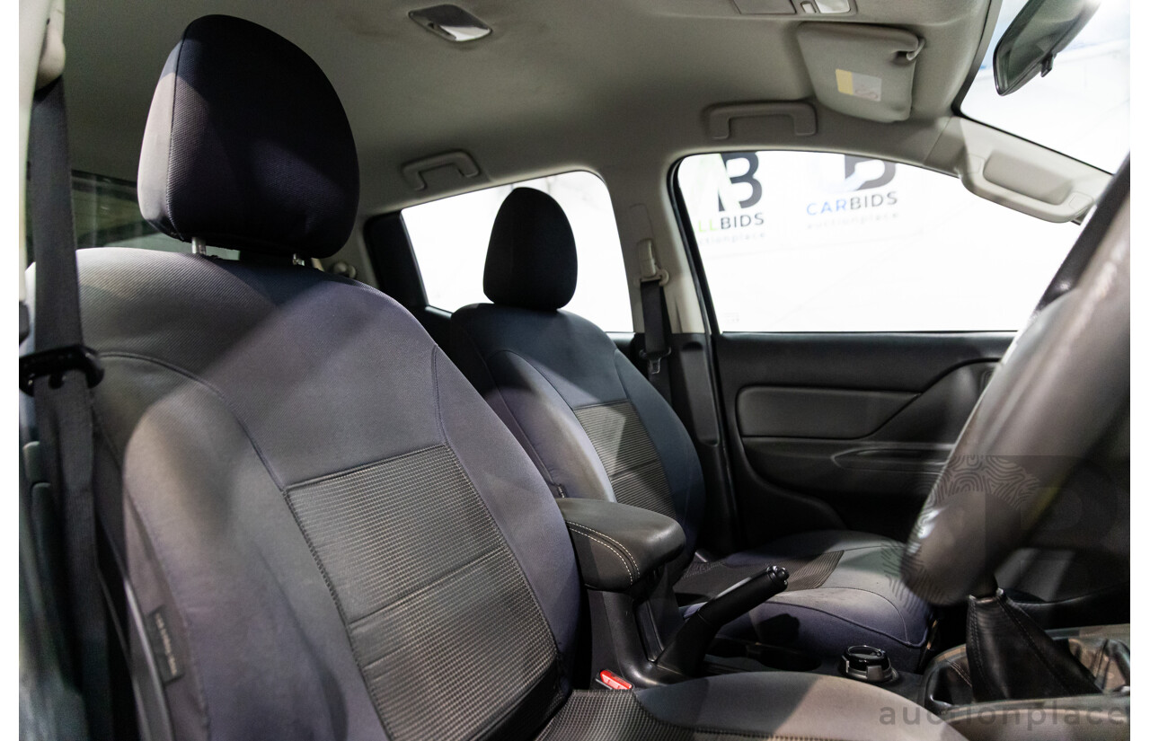 04/2018 Mitsubishi Triton GLX Plus (4x4) MQ MY18 Dual Cab Utility Solid White Turbo Diesel 2.4L