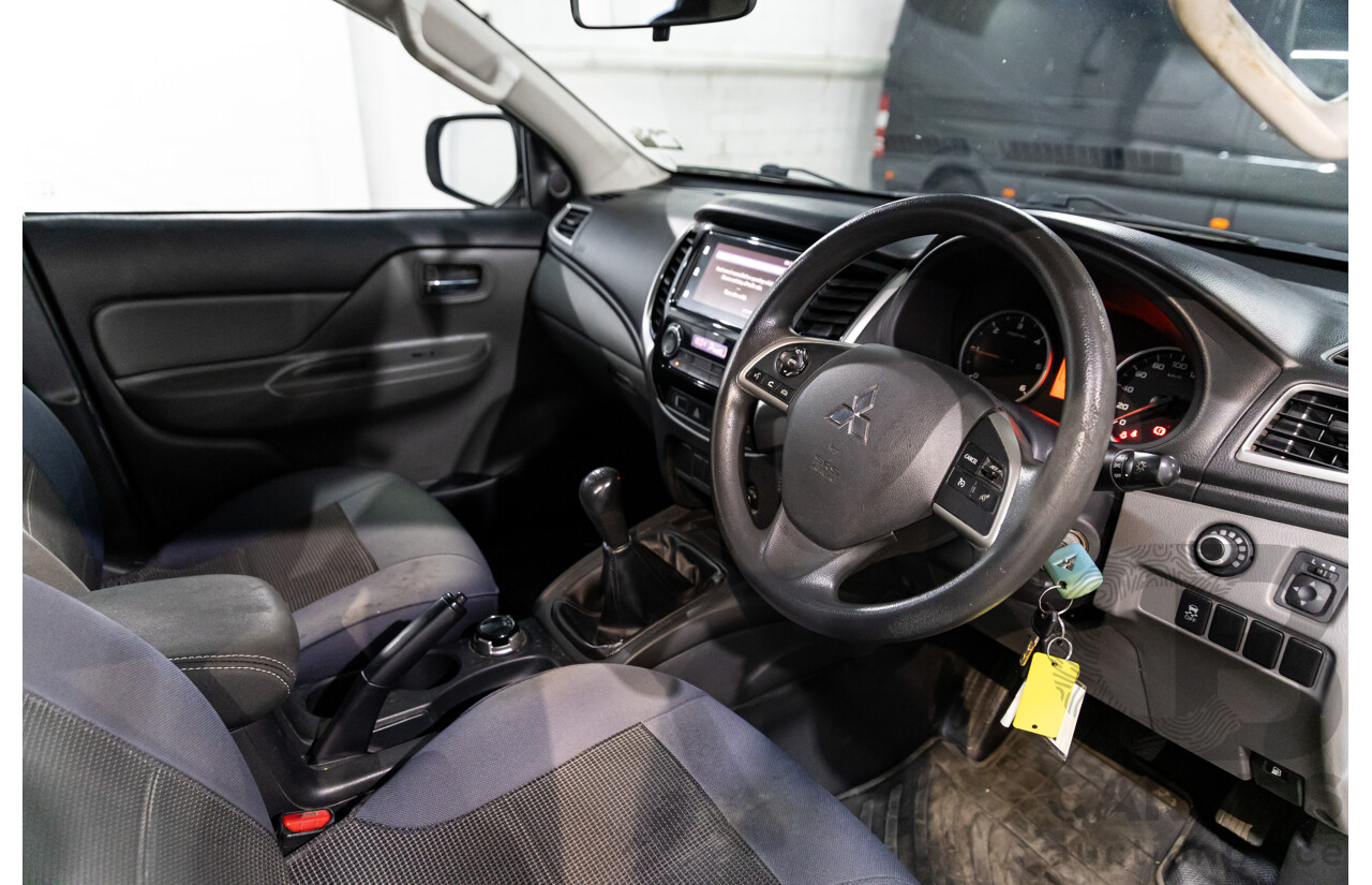 04/2018 Mitsubishi Triton GLX Plus (4x4) MQ MY18 Dual Cab Utility Solid White Turbo Diesel 2.4L