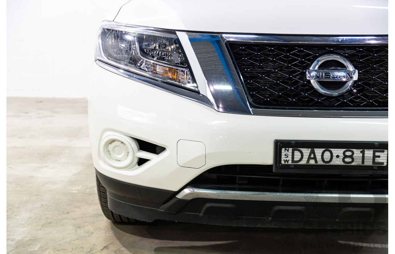 10/2015 Nissan Pathfinder ST (4x2) R52 4d Wagon Ivory White Pearl V6 3.5L - 7 Seater