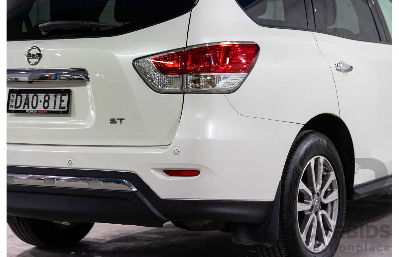 10/2015 Nissan Pathfinder ST (4x2) R52 4d Wagon Ivory White Pearl V6 3.5L - 7 Seater