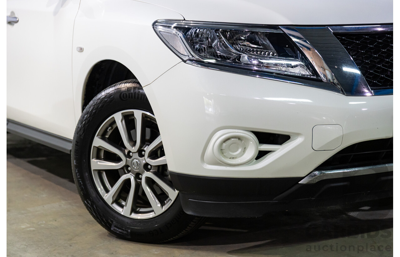 10/2015 Nissan Pathfinder ST (4x2) R52 4d Wagon Ivory White Pearl V6 3.5L - 7 Seater