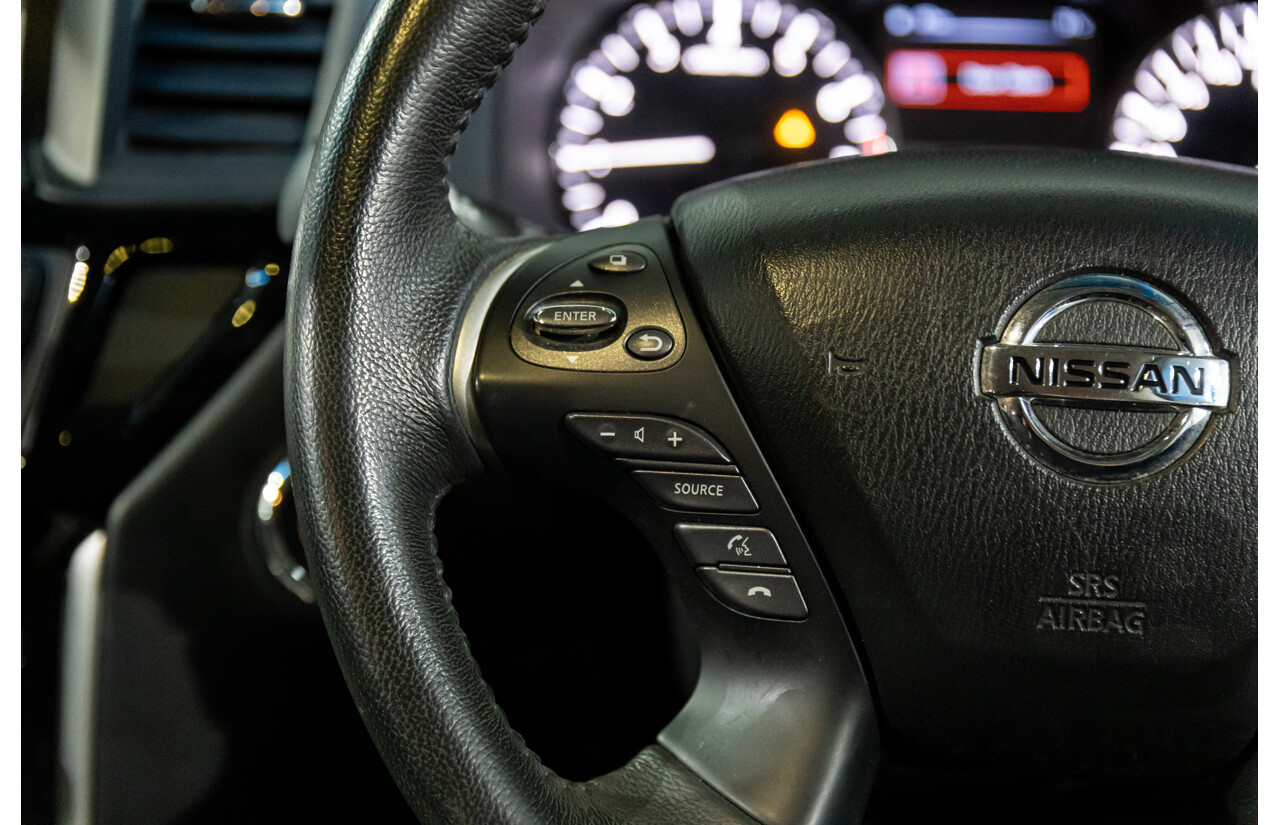 10/2015 Nissan Pathfinder ST (4x2) R52 4d Wagon Ivory White Pearl V6 3.5L - 7 Seater