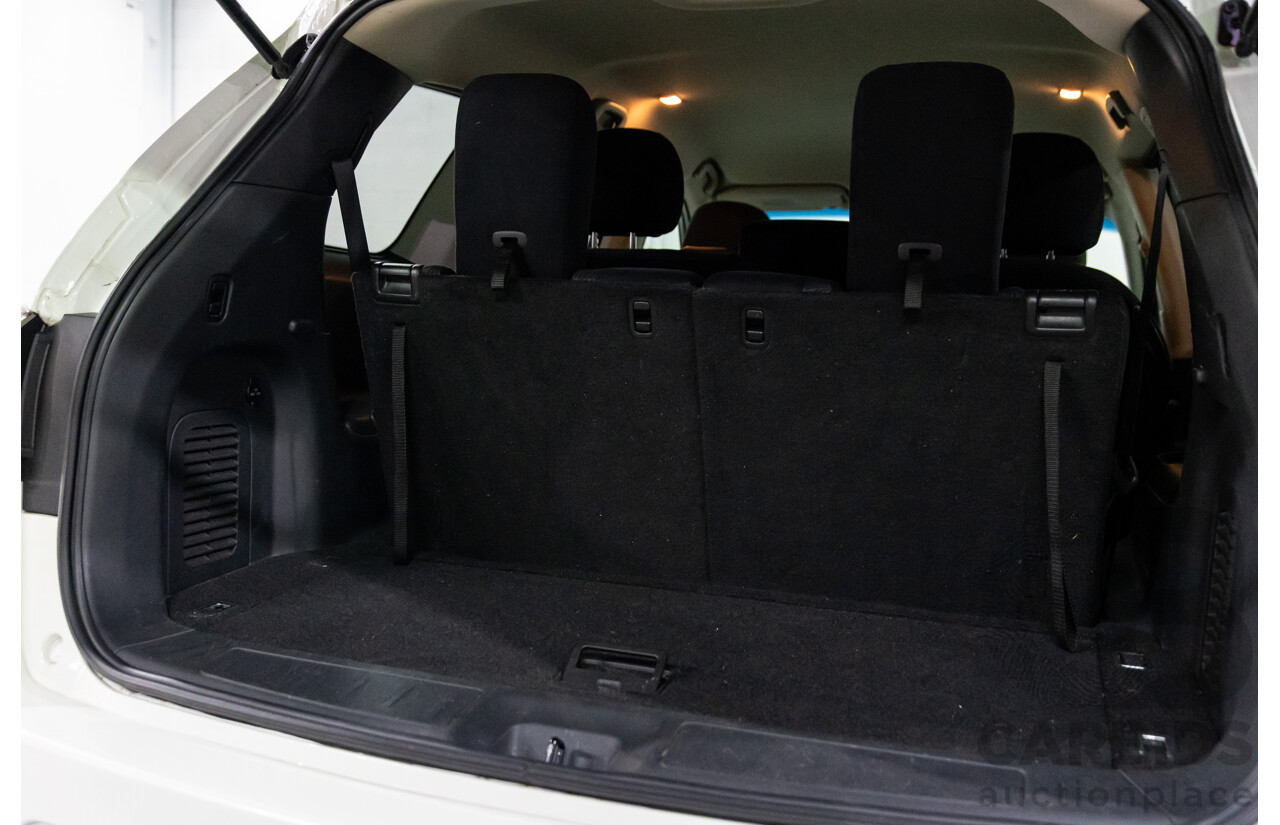 10/2015 Nissan Pathfinder ST (4x2) R52 4d Wagon Ivory White Pearl V6 3.5L - 7 Seater