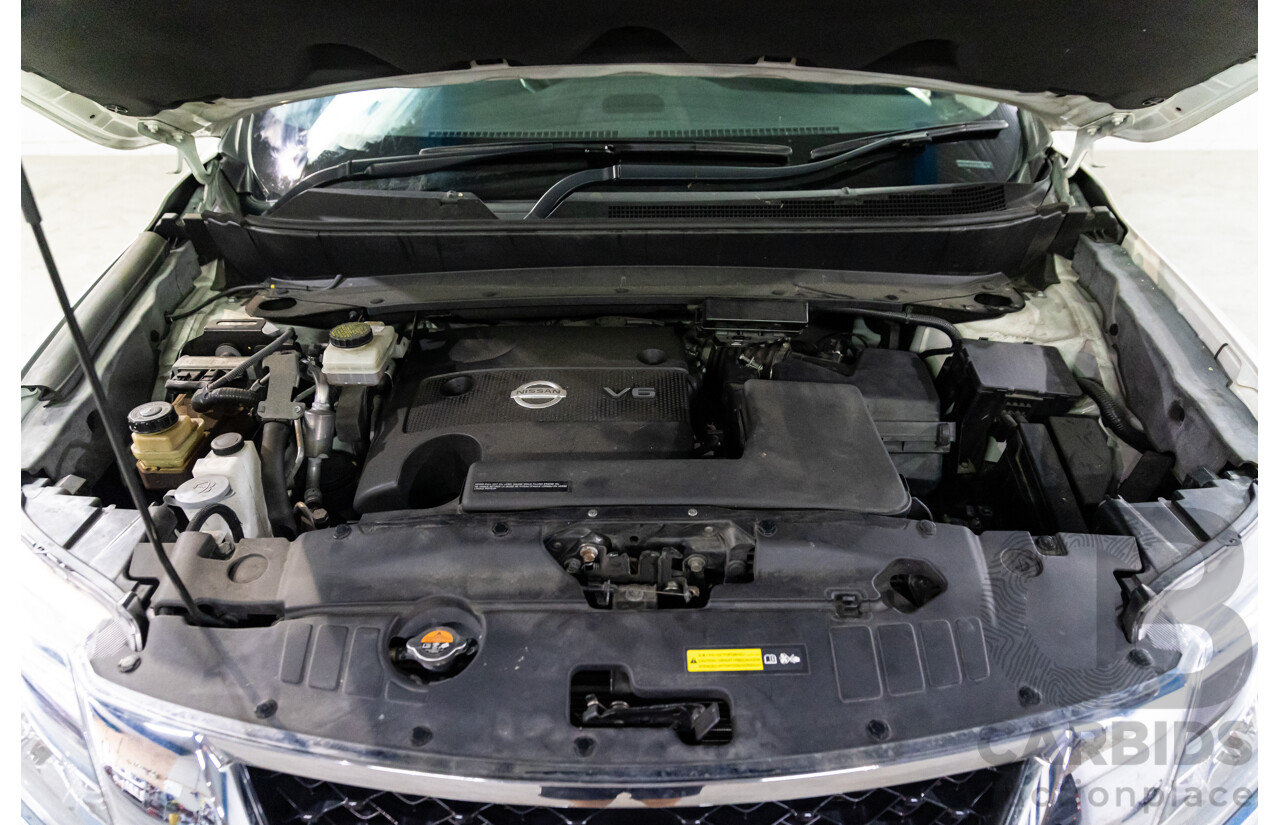 10/2015 Nissan Pathfinder ST (4x2) R52 4d Wagon Ivory White Pearl V6 3.5L - 7 Seater