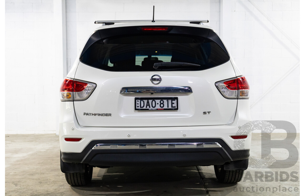 10/2015 Nissan Pathfinder ST (4x2) R52 4d Wagon Ivory White Pearl V6 3.5L - 7 Seater
