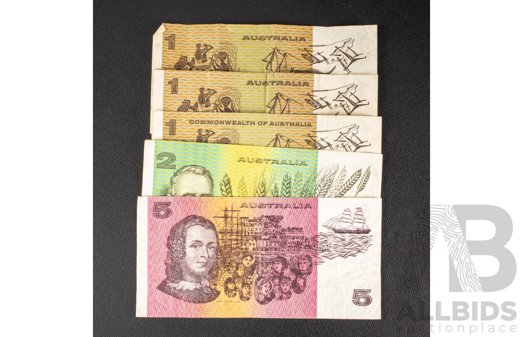 Five Australian Banknotes Including 1985 Five and Two Dollars, Johnston/Fraser, 1972 One Dollar, Phillips/Wheeler, Two 1982 One Dollar Johnston/Stone