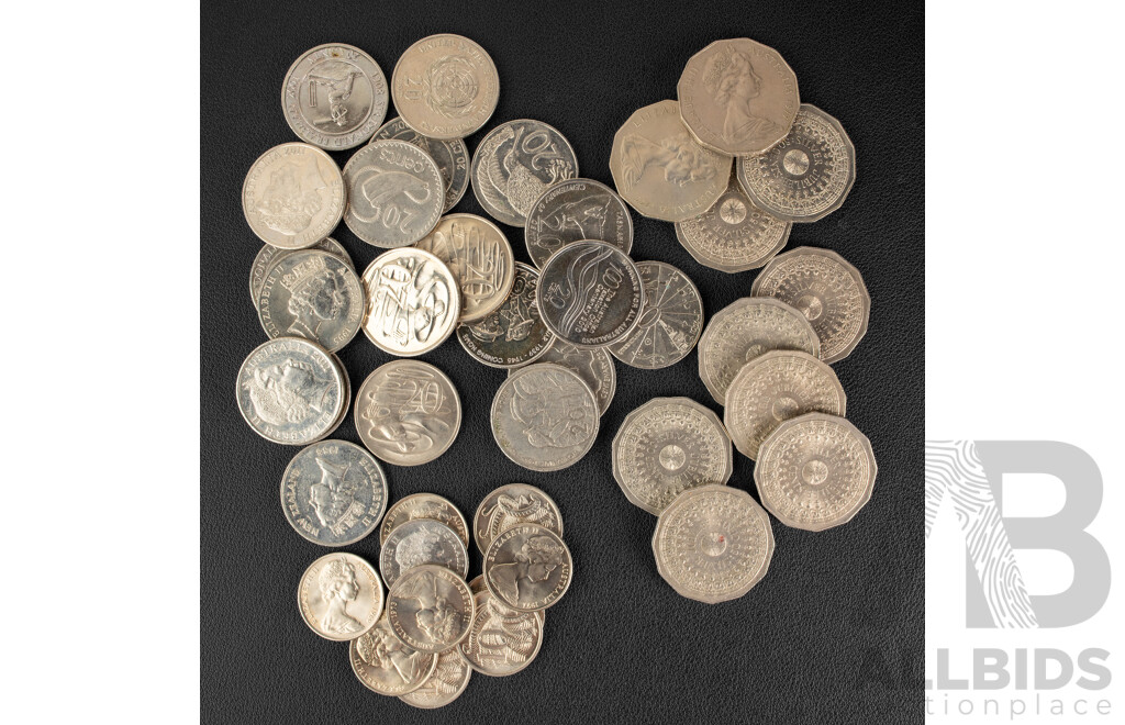 Collection of Australian Commemorative Coins Including Fifty Cents 1977 Jubilee(10) Twenty Cents1995 UN 50th Anniversary, 2001 Bradman, 2011 Kate and William, 2011 Women's Day, 2003 Volunteers, 2001 Federation Queensland...................
