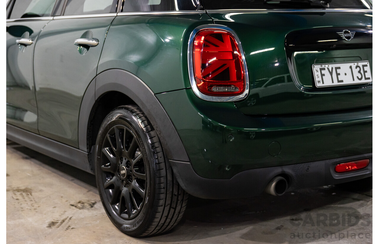 04/2019 Mini Cooper Hatch 5d (FWD) F55 Update 5d Hatchback British Racing Green Metallic Turbo 1.5L