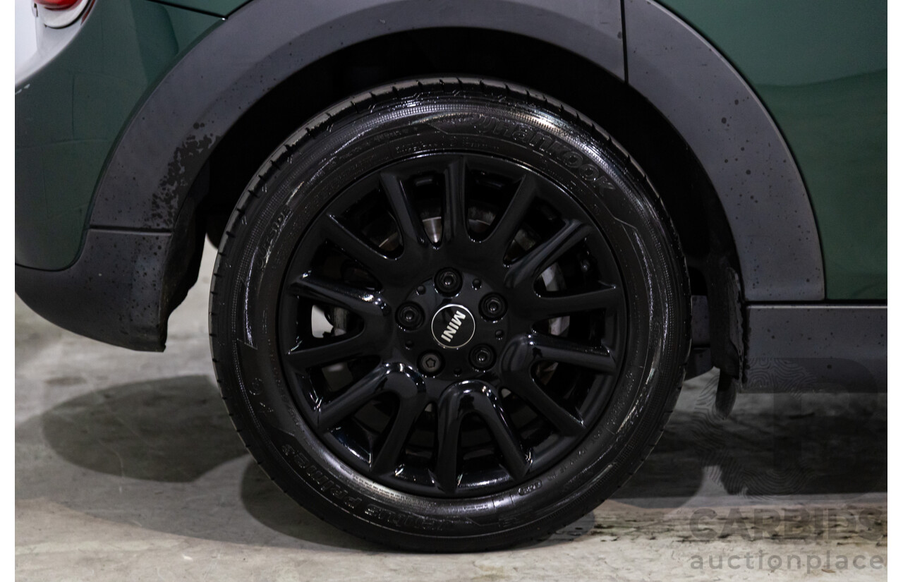 04/2019 Mini Cooper Hatch 5d (FWD) F55 Update 5d Hatchback British Racing Green Metallic Turbo 1.5L