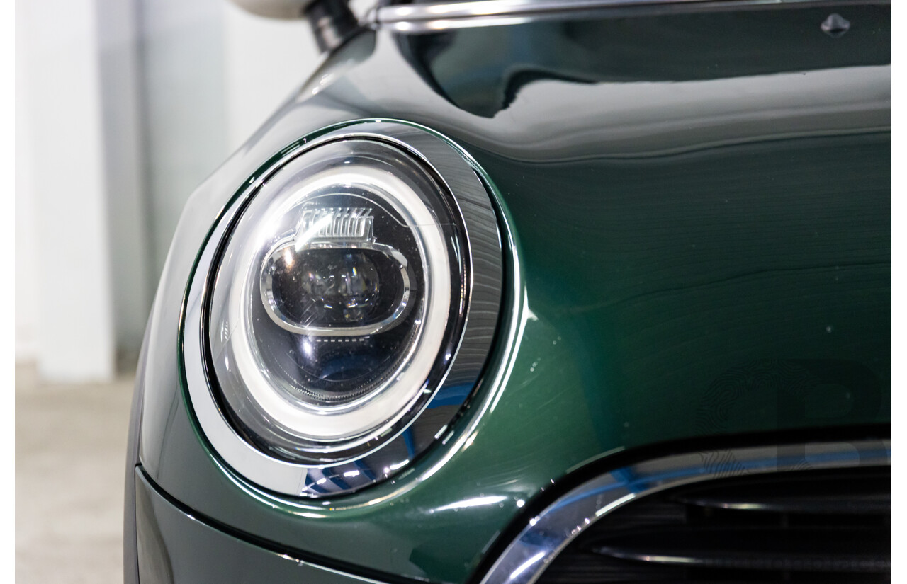 04/2019 Mini Cooper Hatch 5d (FWD) F55 Update 5d Hatchback British Racing Green Metallic Turbo 1.5L