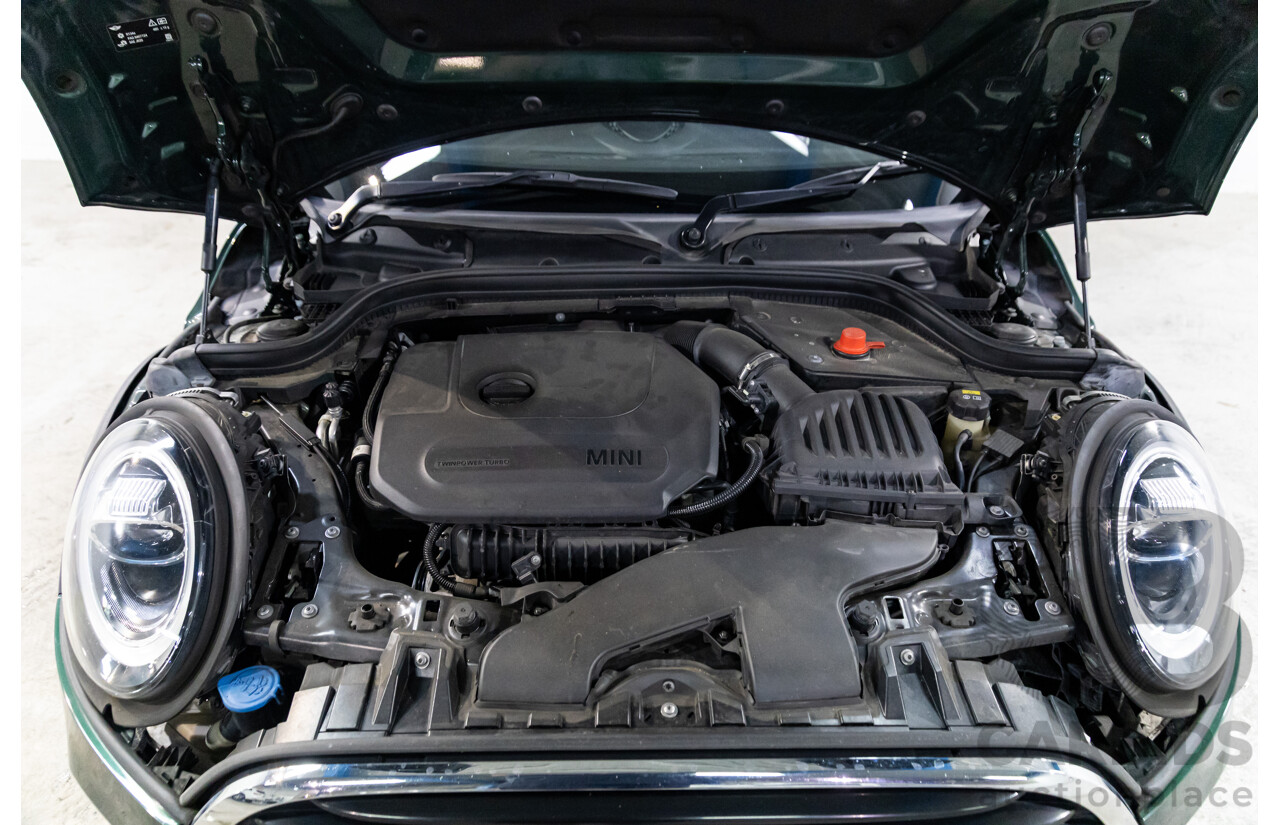 04/2019 Mini Cooper Hatch 5d (FWD) F55 Update 5d Hatchback British Racing Green Metallic Turbo 1.5L
